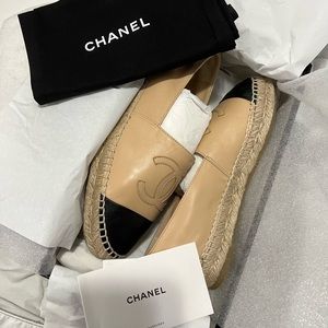CHANEL Espadrilles Lambskin Beige & Black